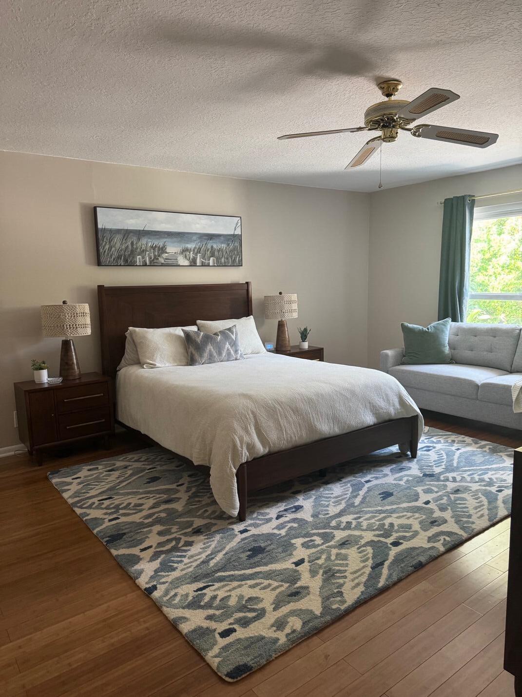 EASTPOINTE COUNTRY CLUB 5 - Residential Lease