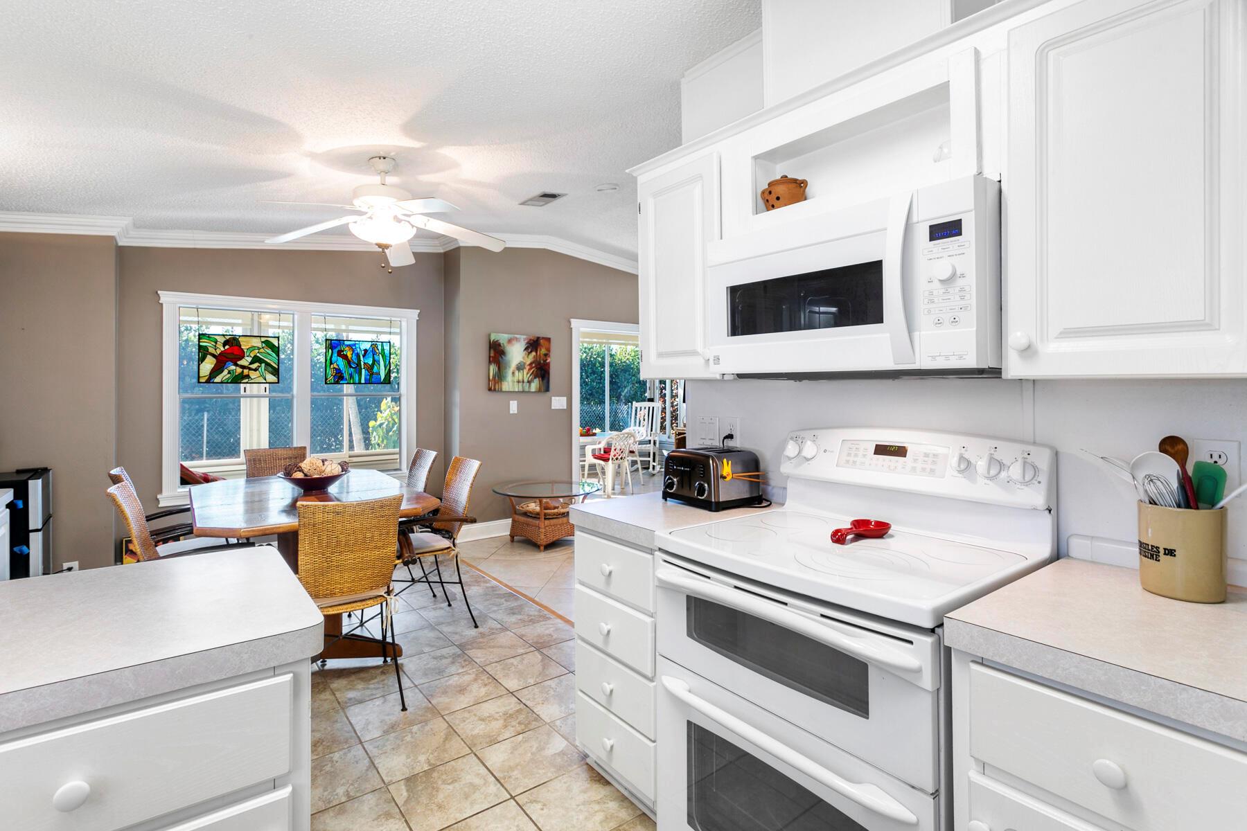 JAMAICA BAY MOBILE HOME C - Residential