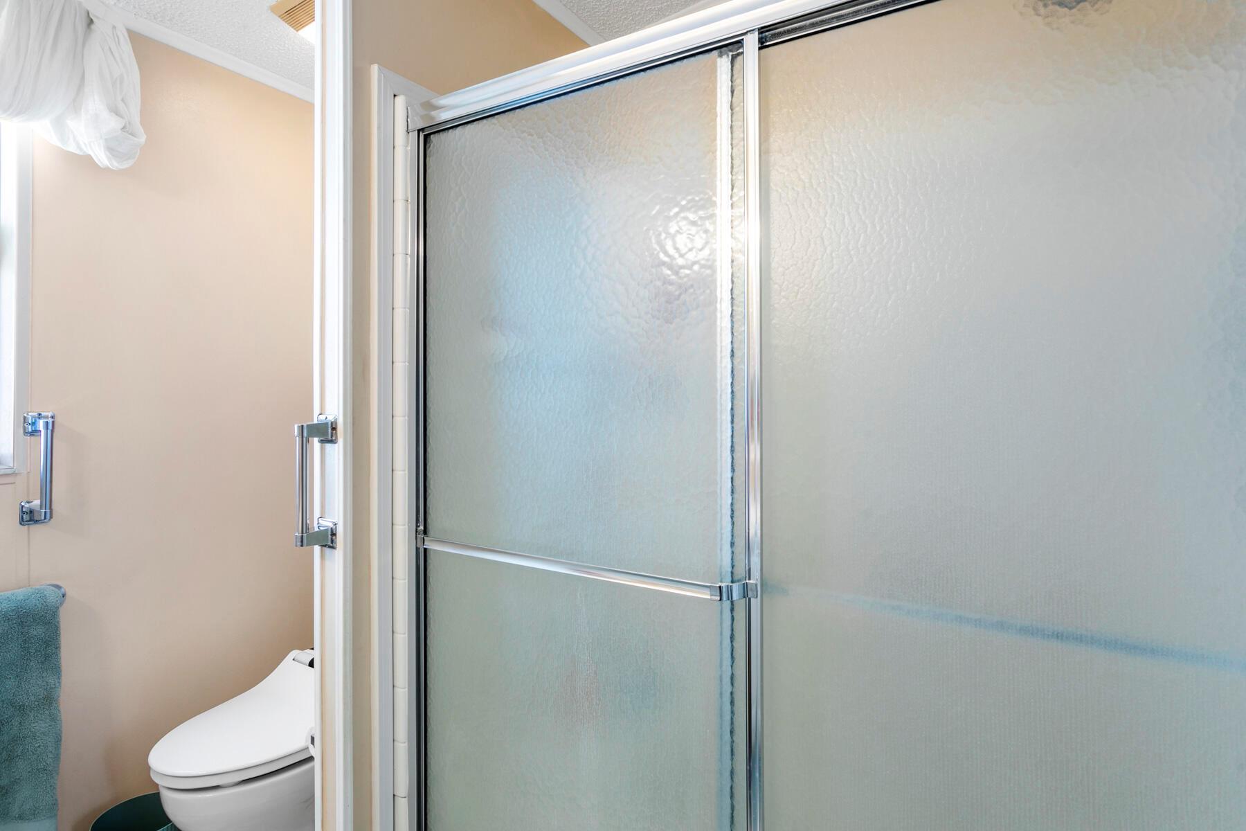 JAMAICA BAY MOBILE HOME C - Residential