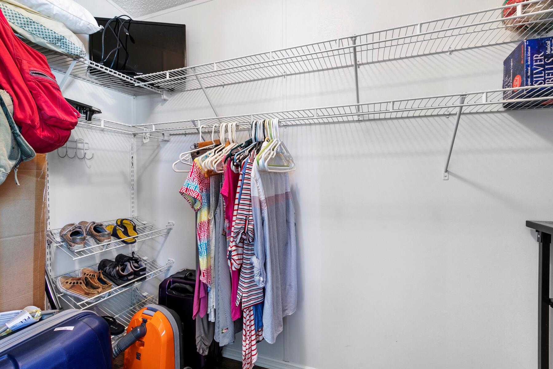 JAMAICA BAY MOBILE HOME C - Residential