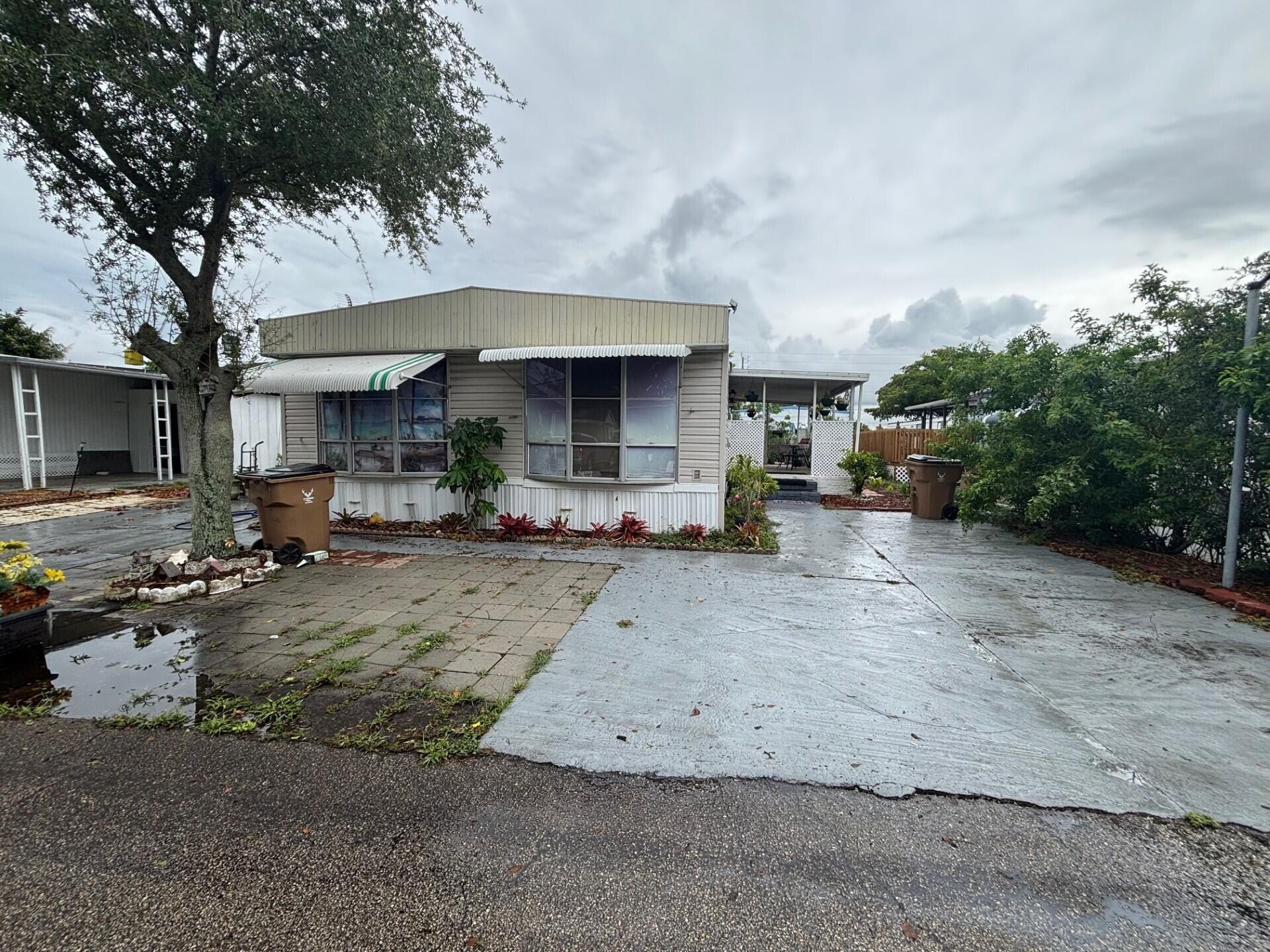 4911 NW 1st Way, Pompano Beach, FL, 33064/$110,000 3 4911 NW 1st Way