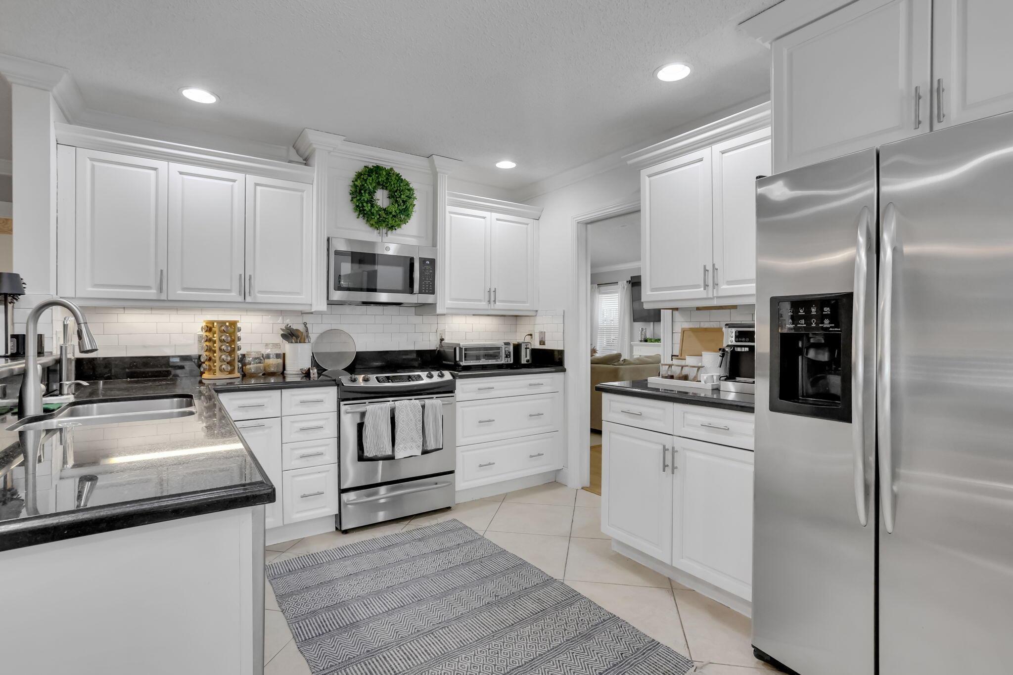 LAKE CHARLESTON 1 PAR C - Residential