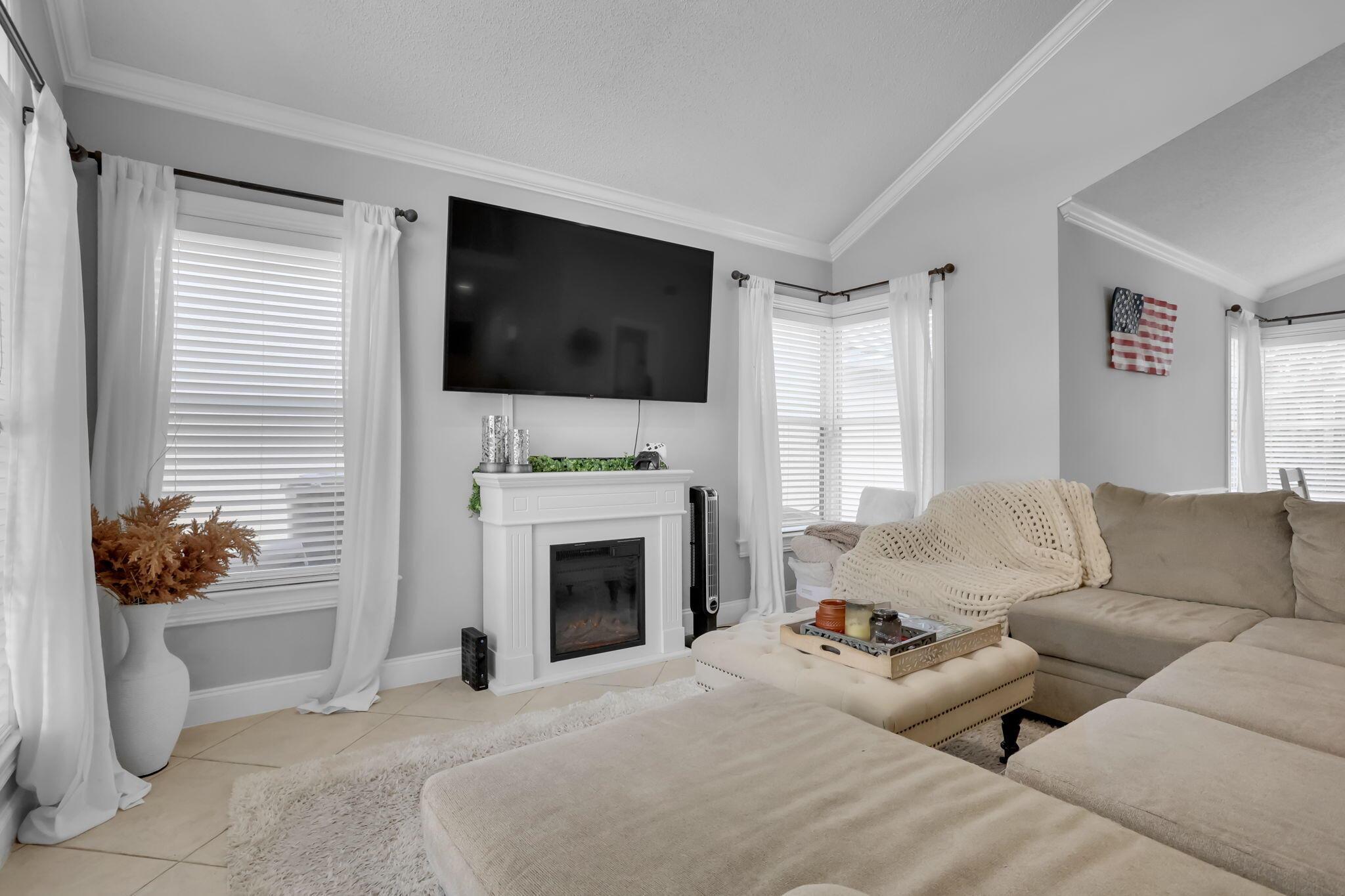 LAKE CHARLESTON 1 PAR C - Residential