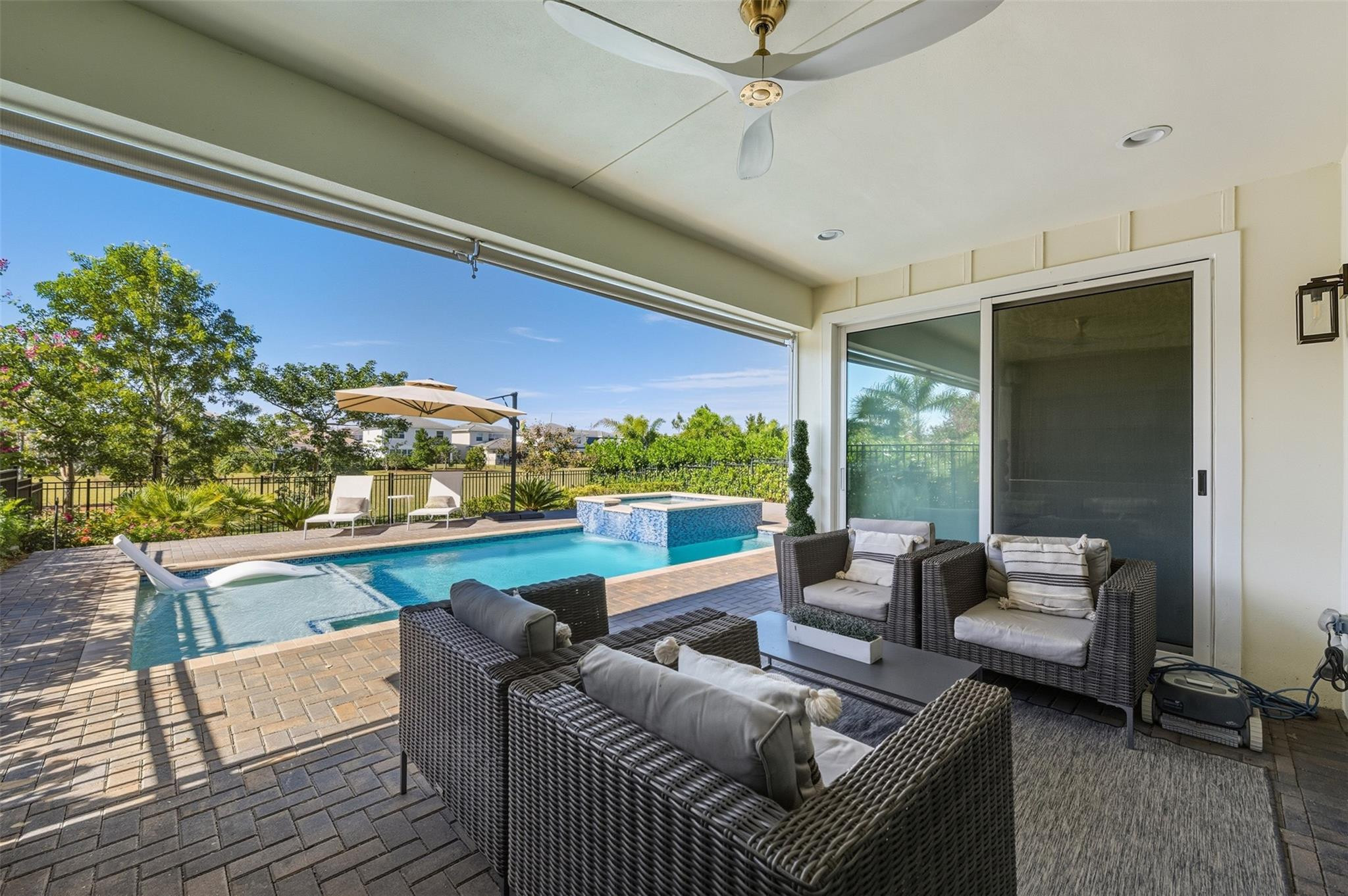 ARDEN PUD POD G SOUTH - Residential Lease