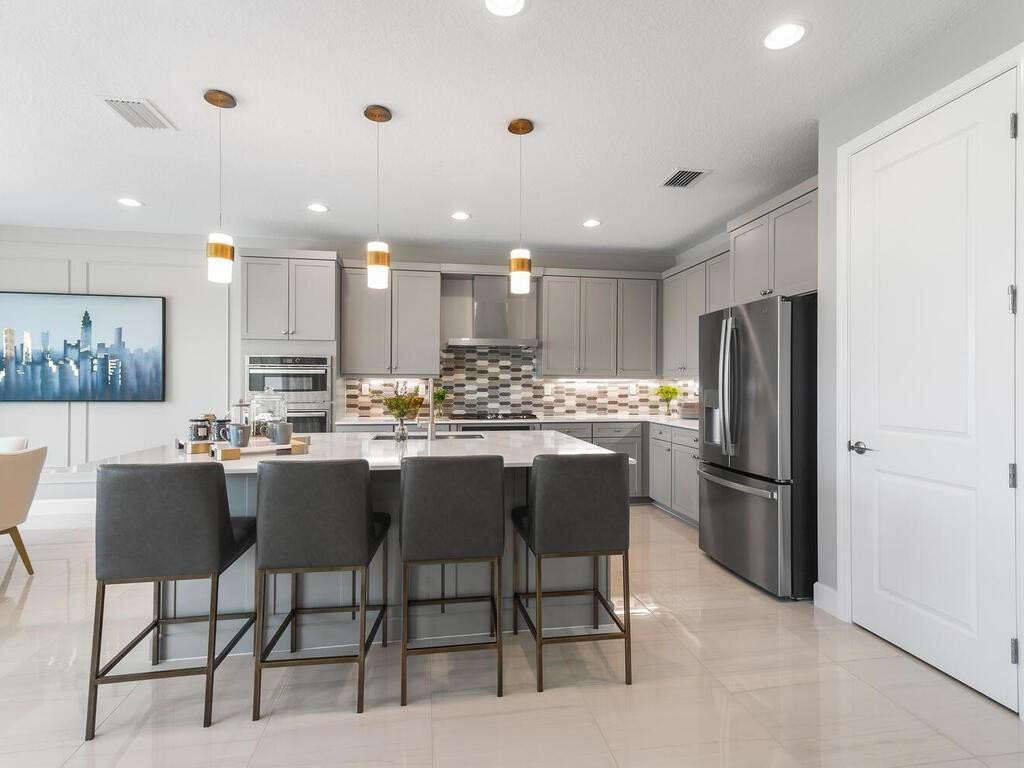 ARDEN PUD POD G SOUTH - Residential Lease