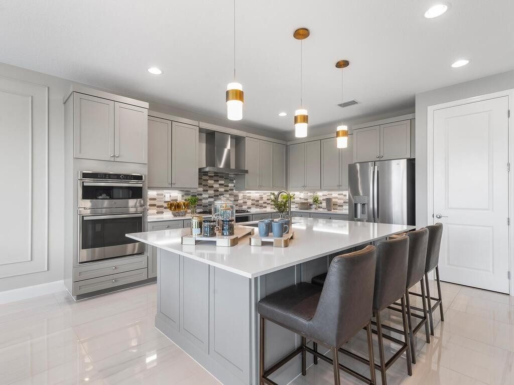ARDEN PUD POD G SOUTH - Residential Lease