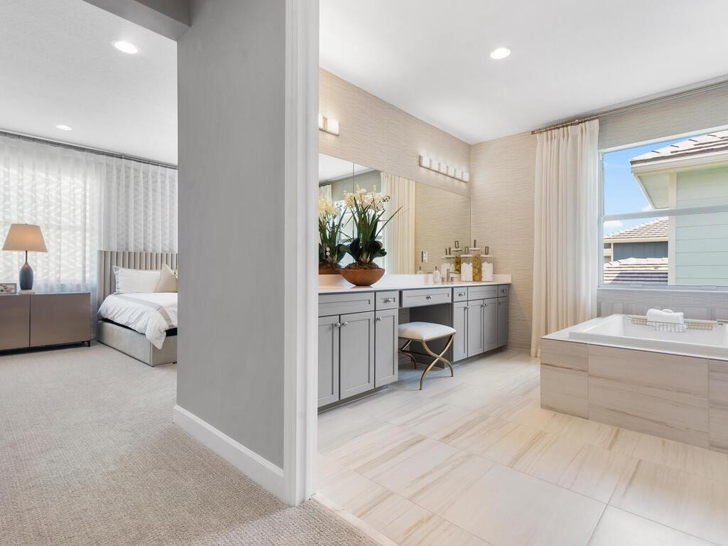 ARDEN PUD POD G SOUTH - Residential Lease