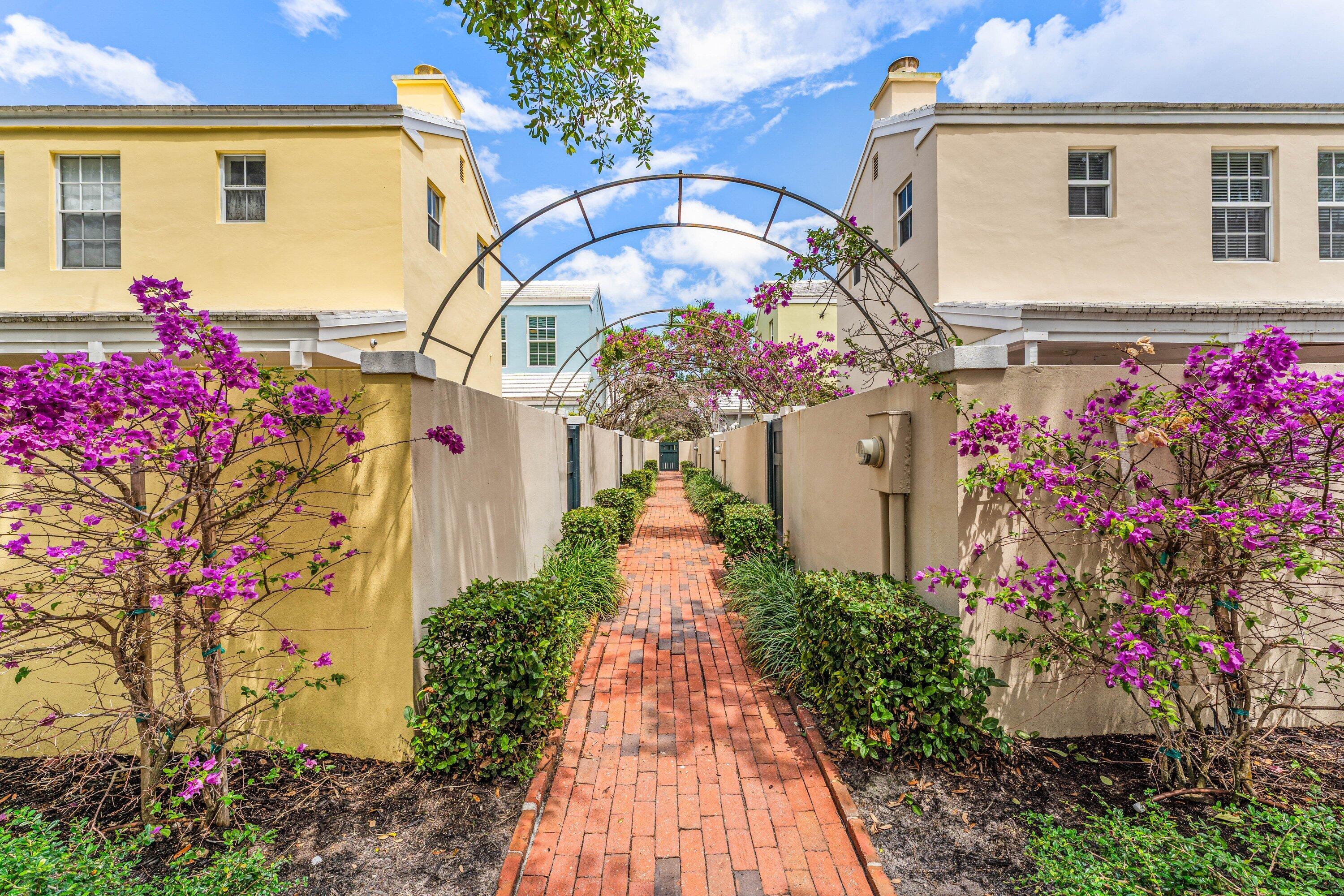 CHARLESTON PLACE - Residential