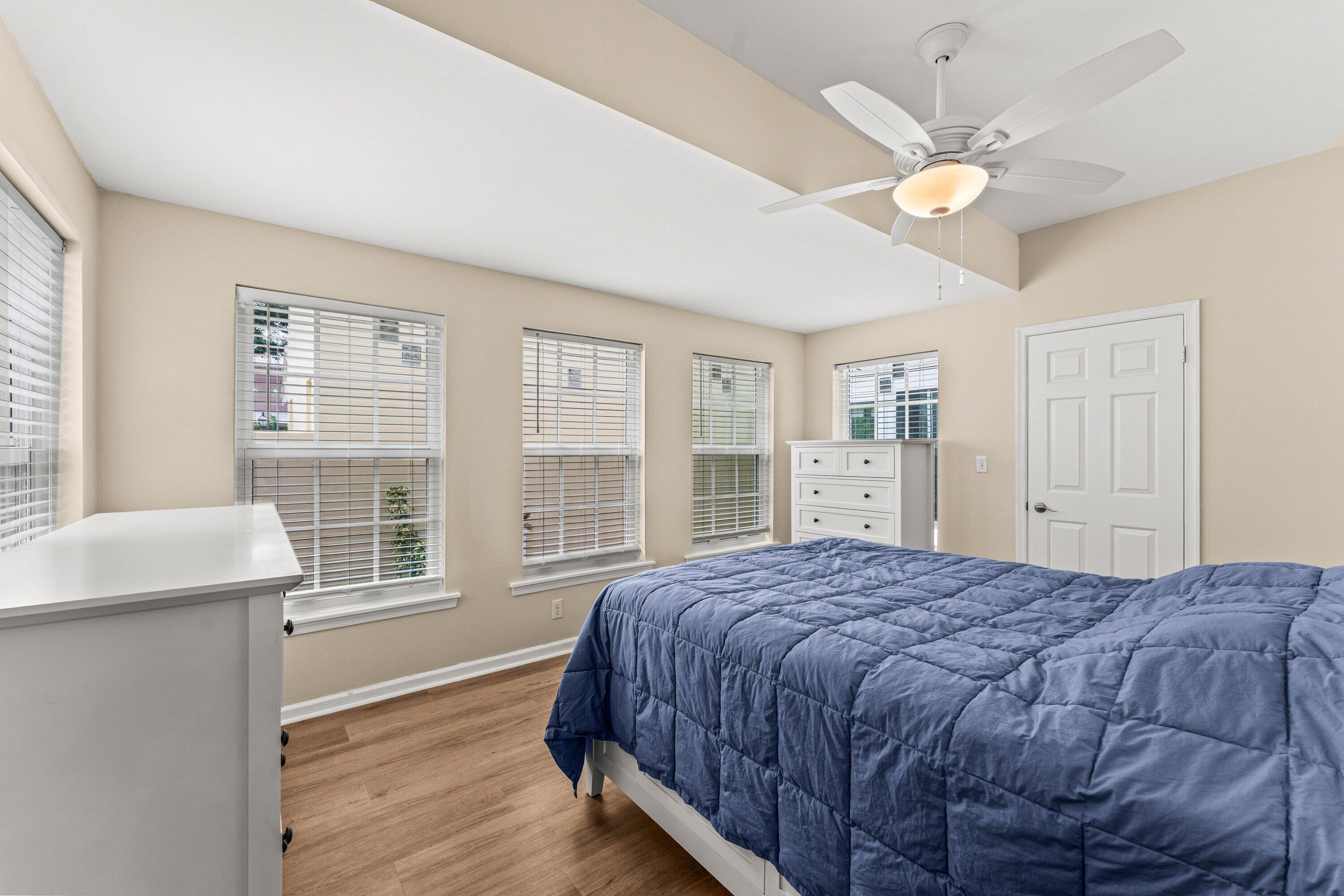 CHARLESTON PLACE - Residential