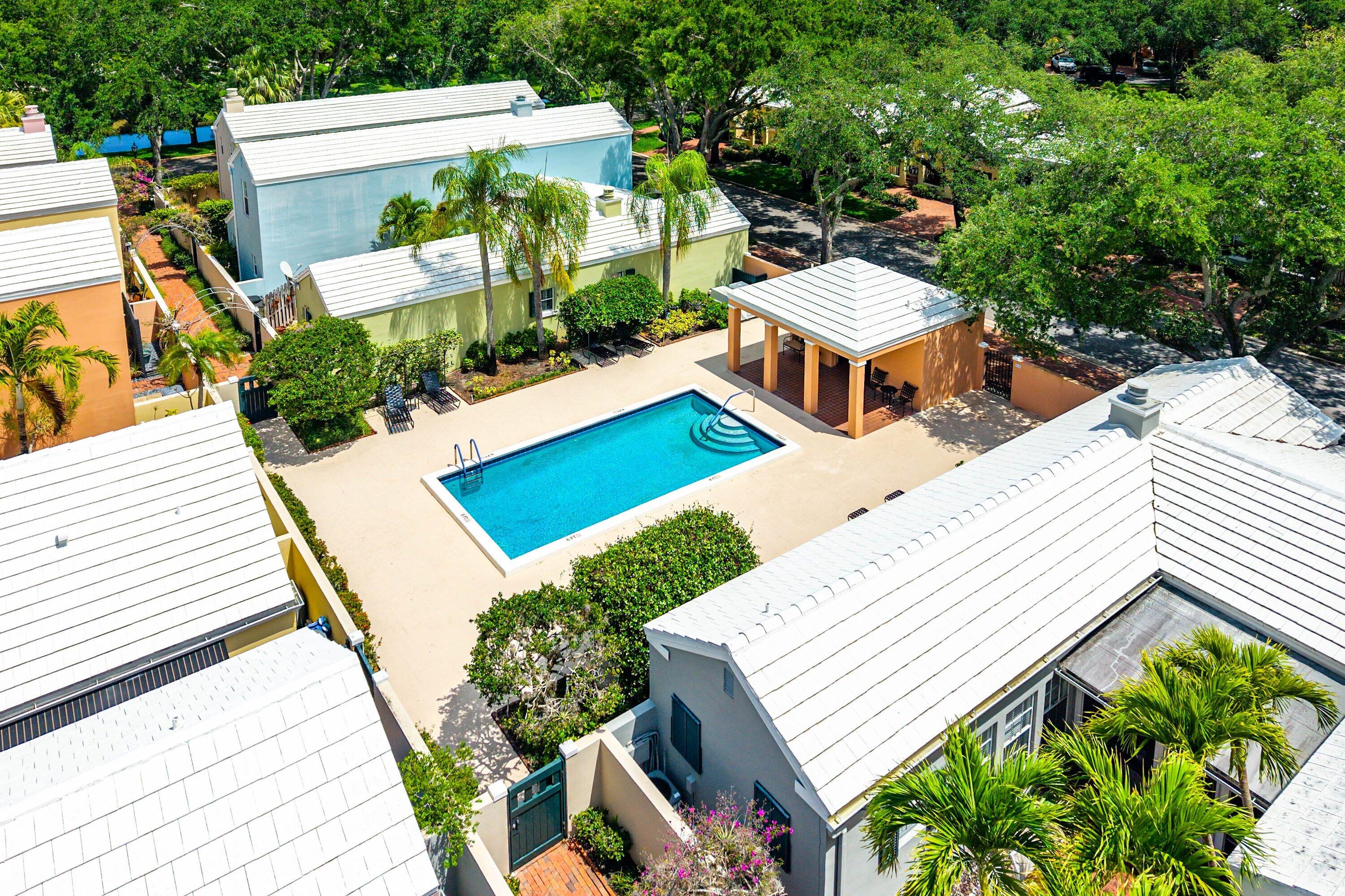 CHARLESTON PLACE - Residential