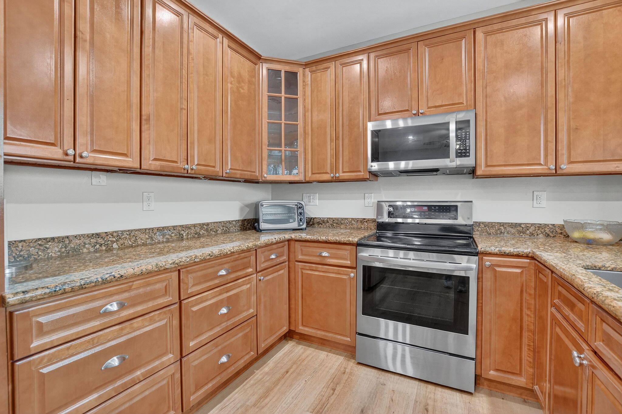 CHARLESTON PLACE - Residential