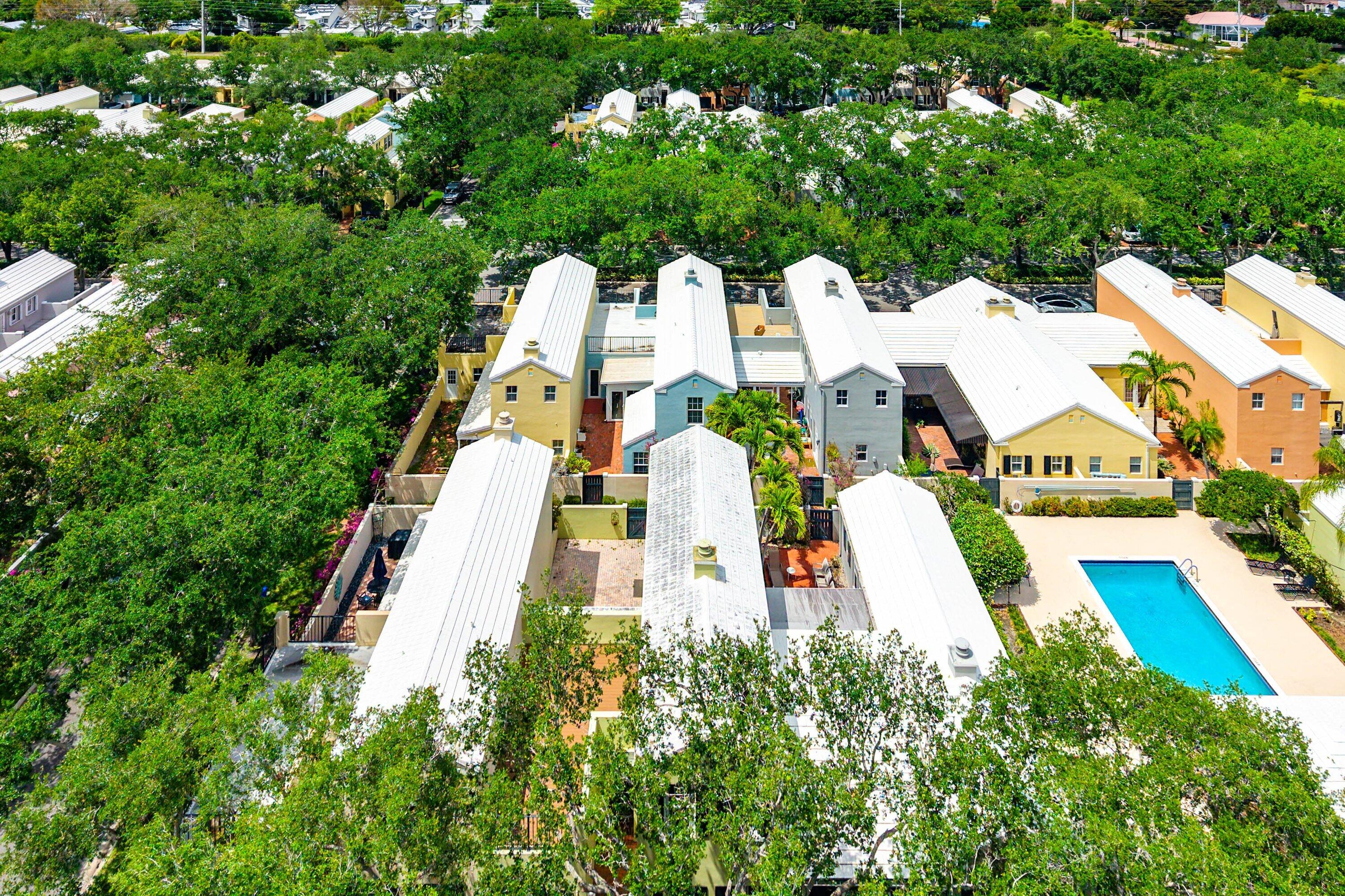 CHARLESTON PLACE - Residential