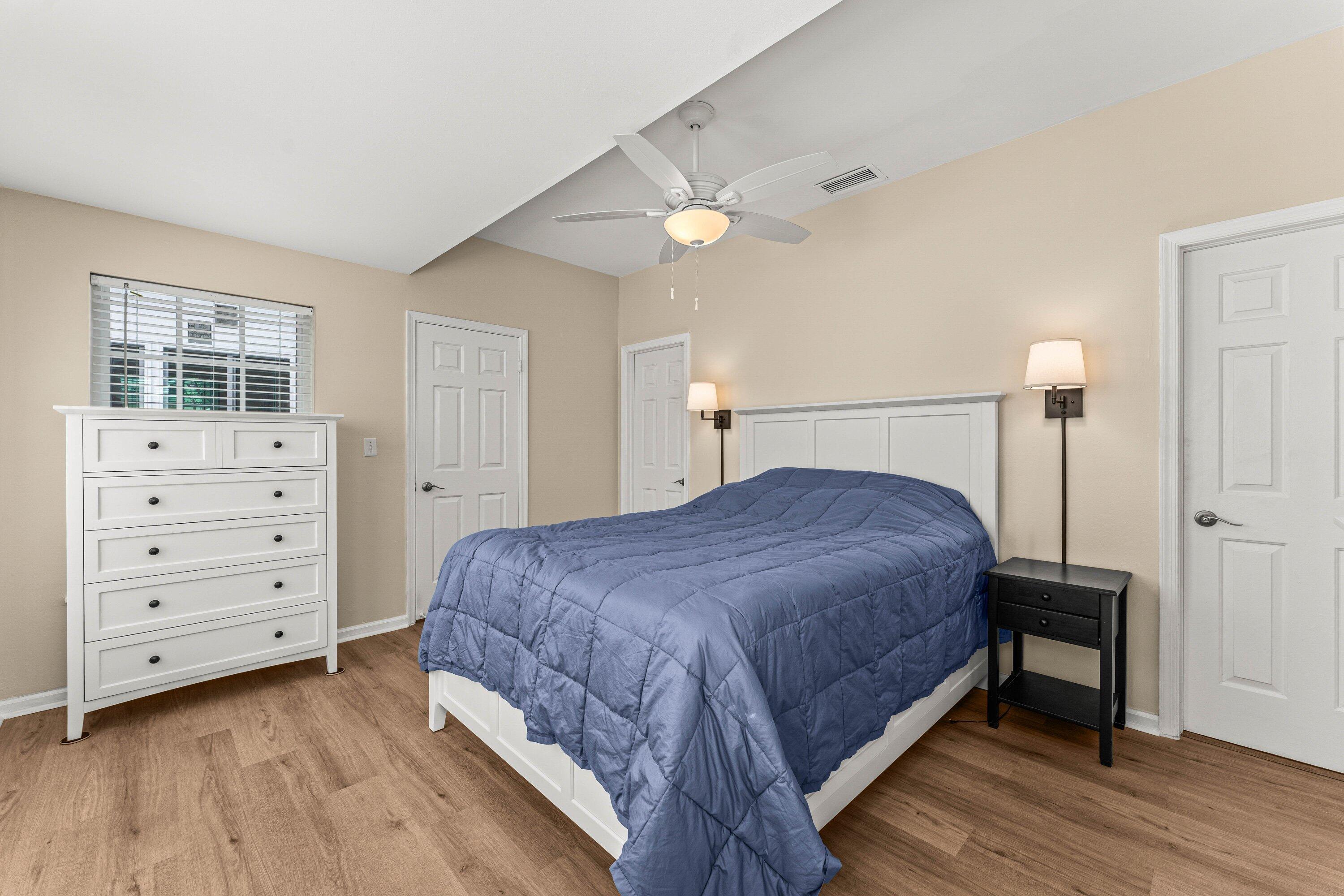 CHARLESTON PLACE - Residential