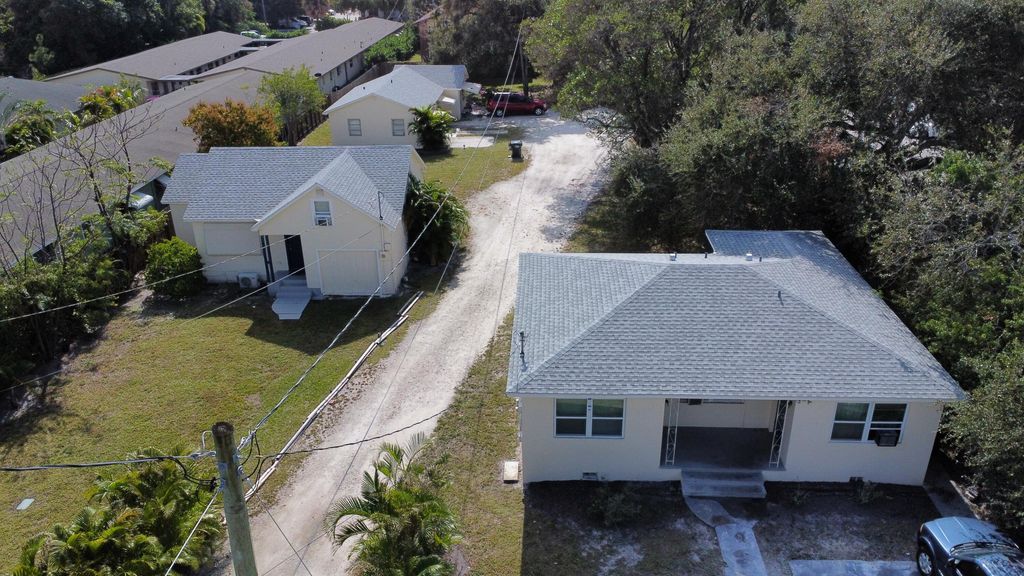 Photo of 17511755 4th Avenue N, Lake Worth Beach, FL 33460 (MLS # R11053962)