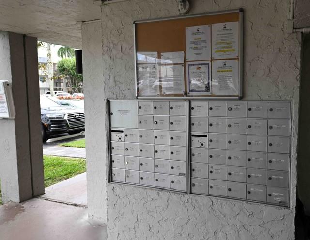 ISLAND CLUB ONE CONDO - Residential