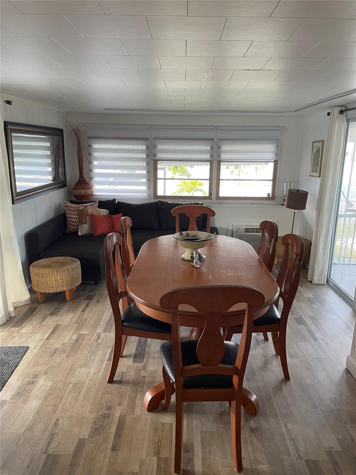 Park City Sec Two 56-25 B - Residential