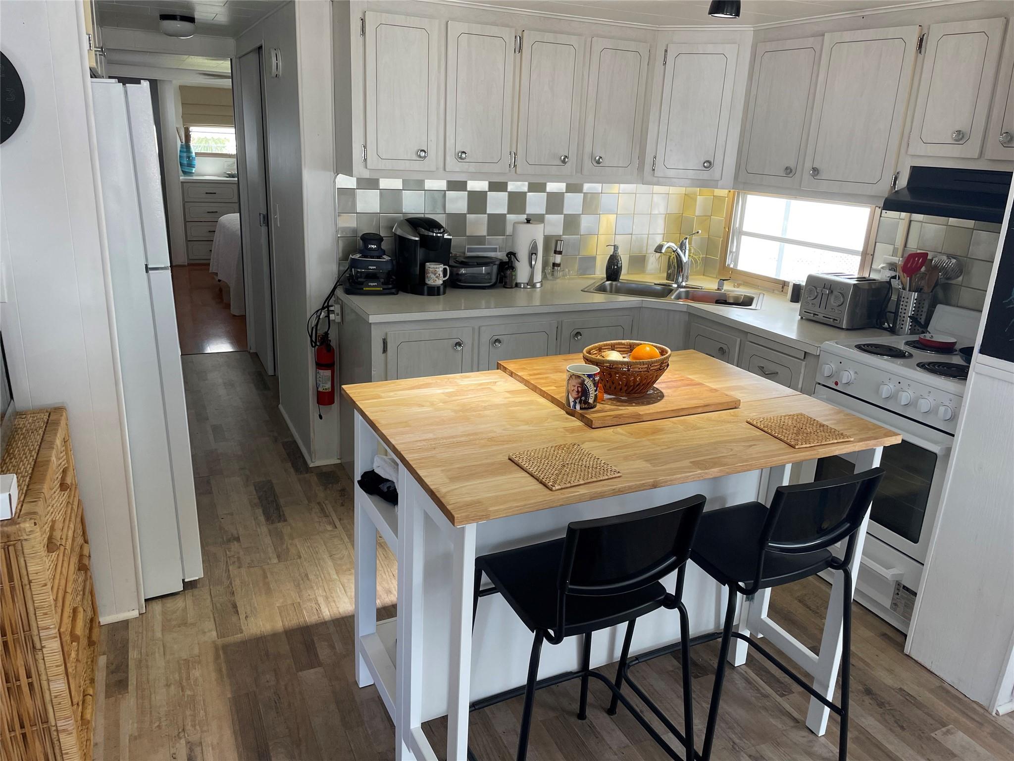 Park City Sec Two 56-25 B - Residential