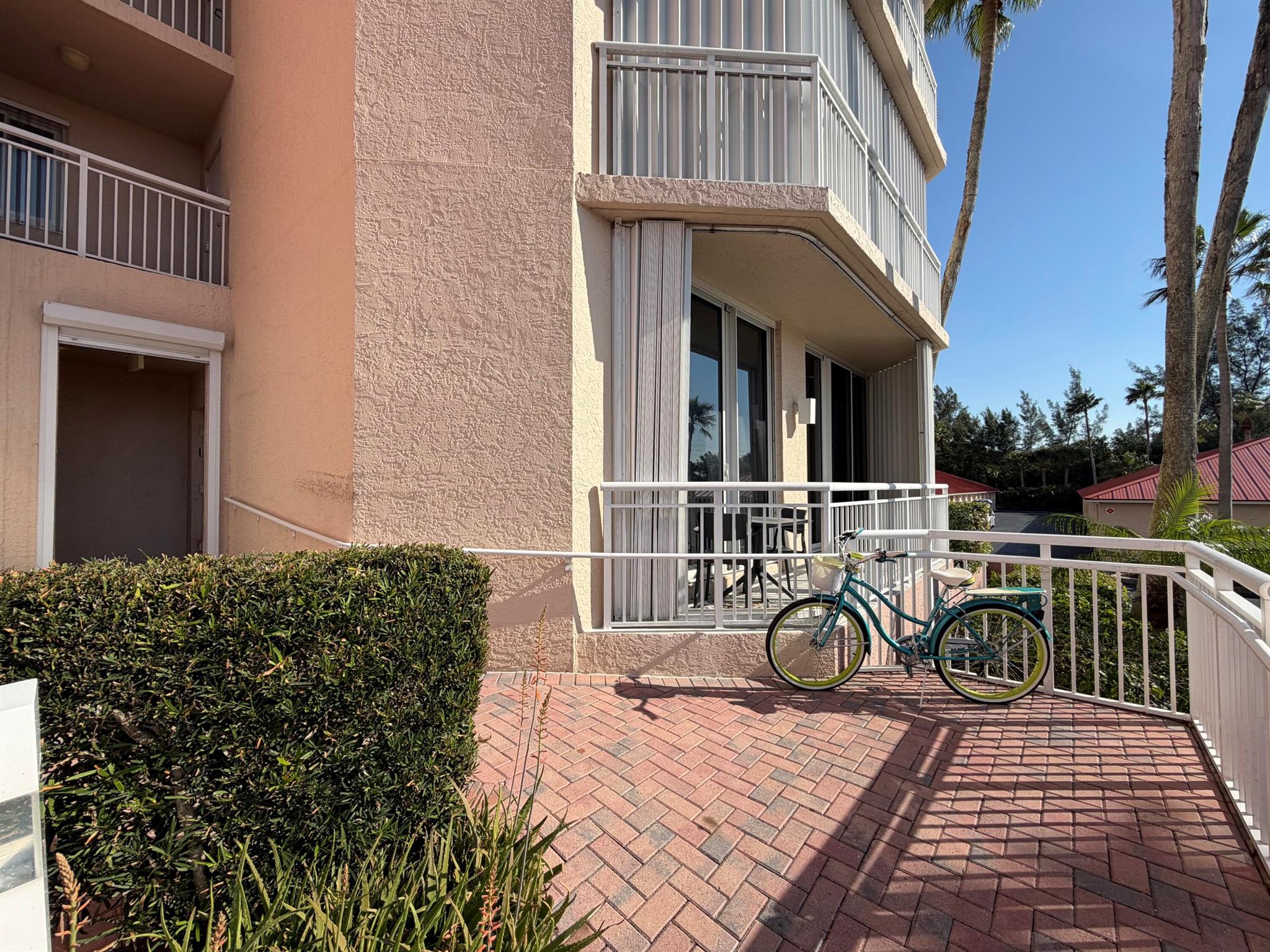 HIBISCUS BY THE SEA CONDO - Residential