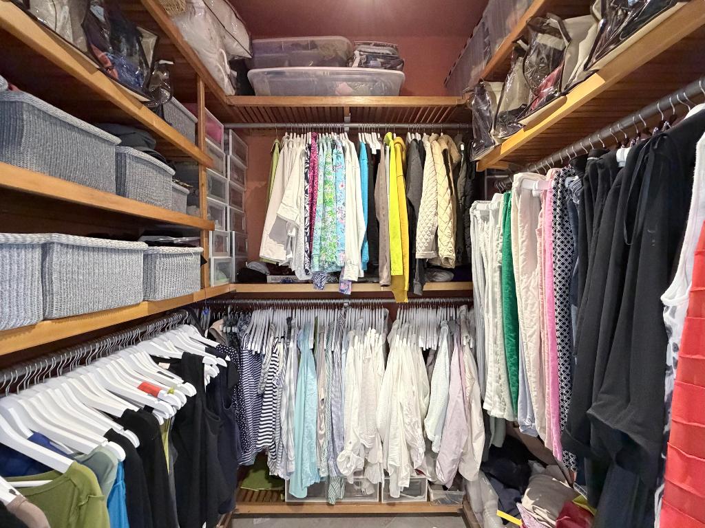 HIBISCUS BY THE SEA CONDOMINIUM - Residential