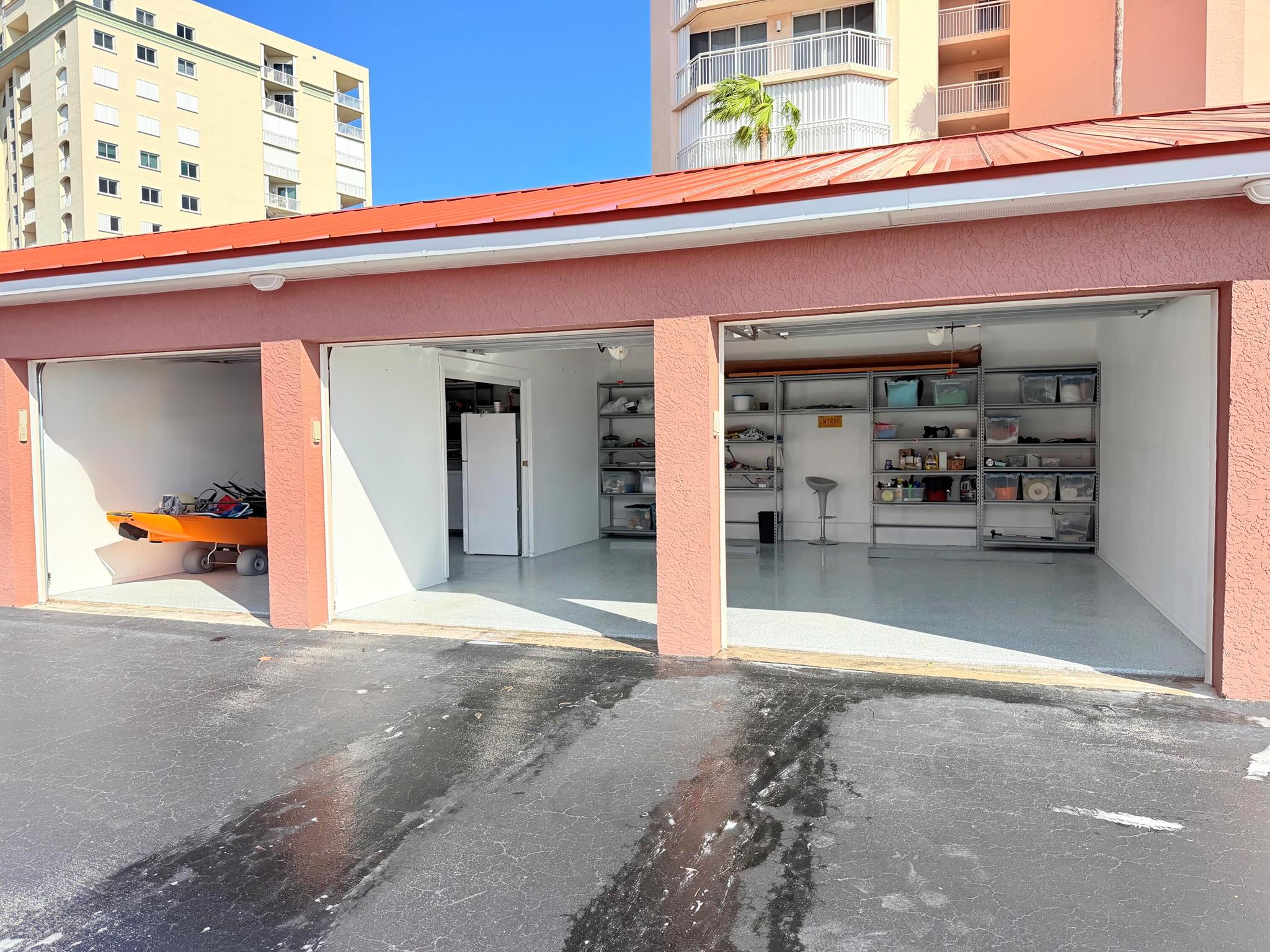 HIBISCUS BY THE SEA CONDO - Residential