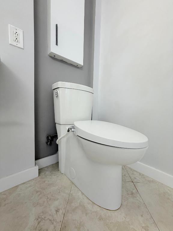 HIBISCUS BY THE SEA CONDOMINIUM - Residential