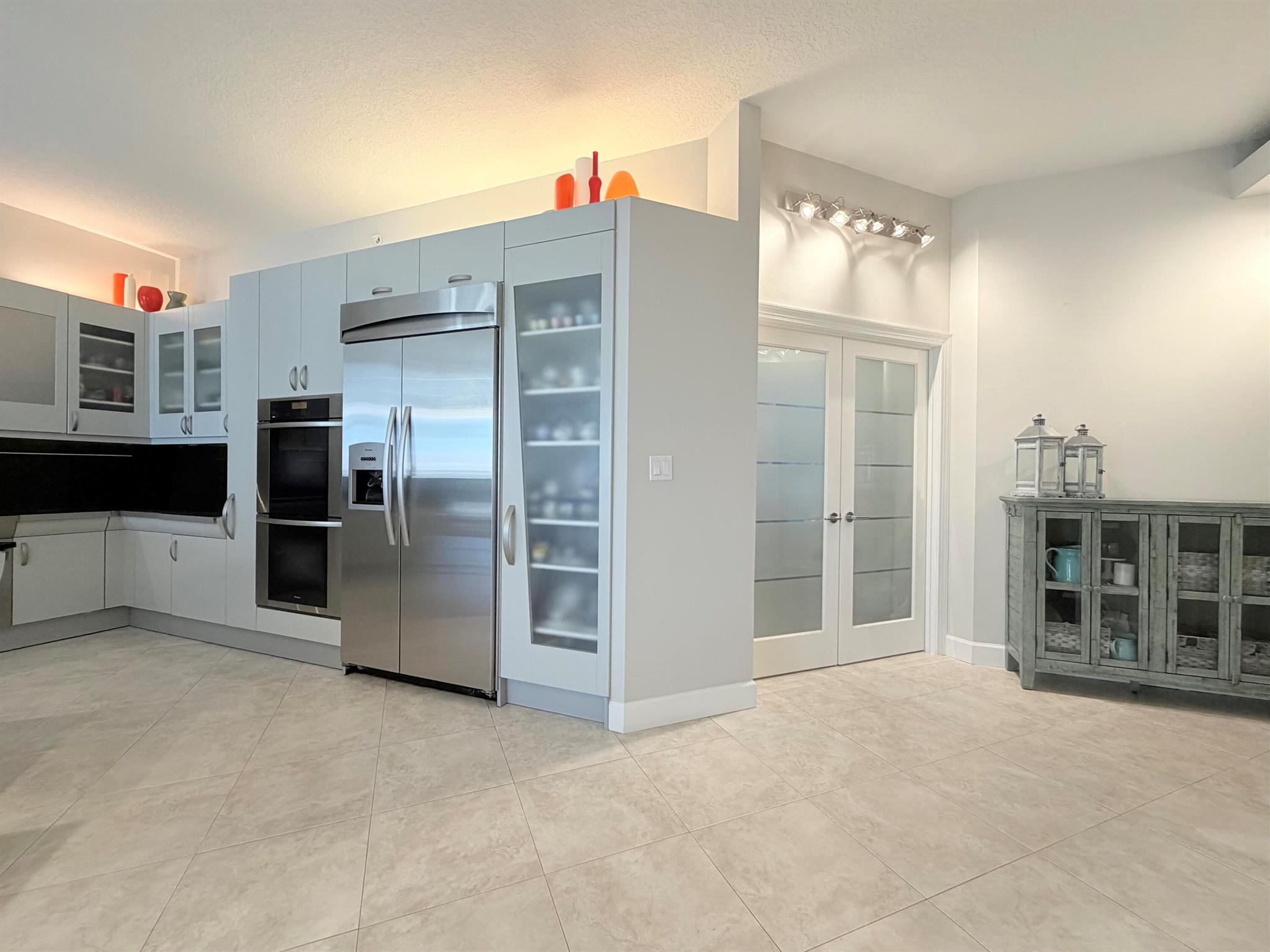 HIBISCUS BY THE SEA CONDO - Residential