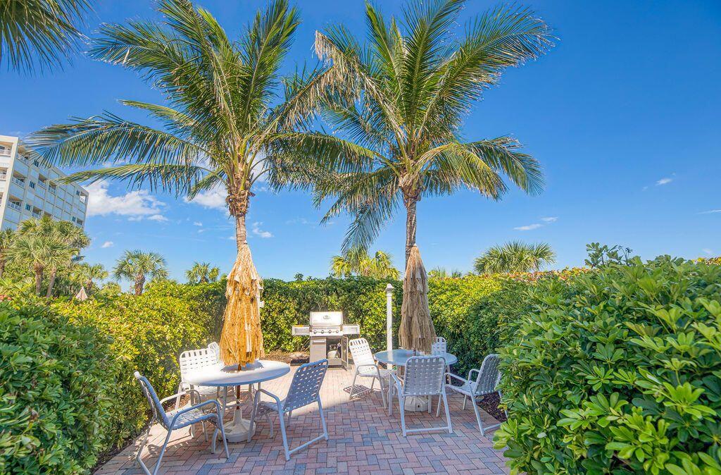 HIBISCUS BY THE SEA CONDOMINIUM - Residential