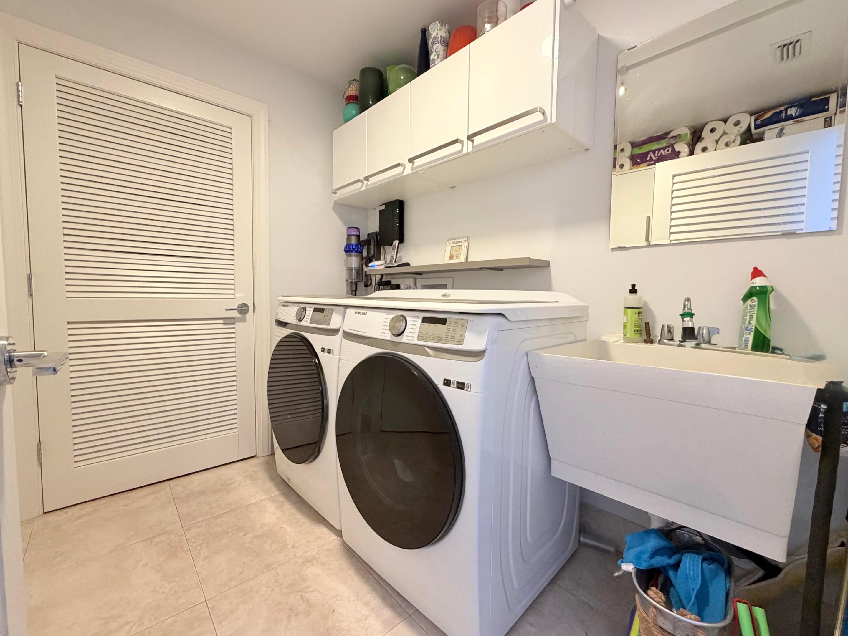 HIBISCUS BY THE SEA CONDOMINIUM - Residential