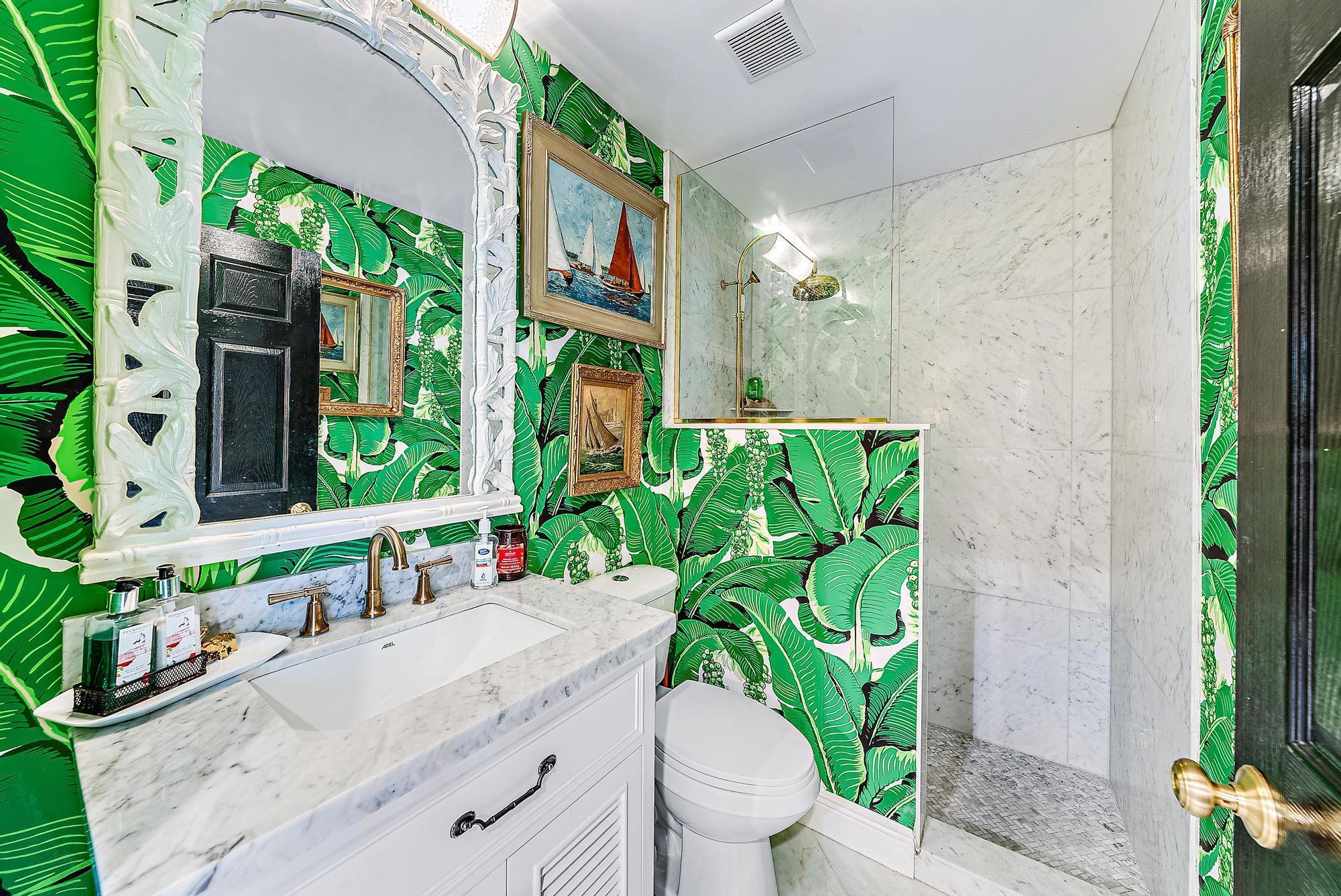 Sausalito Townhouses - Residential Lease