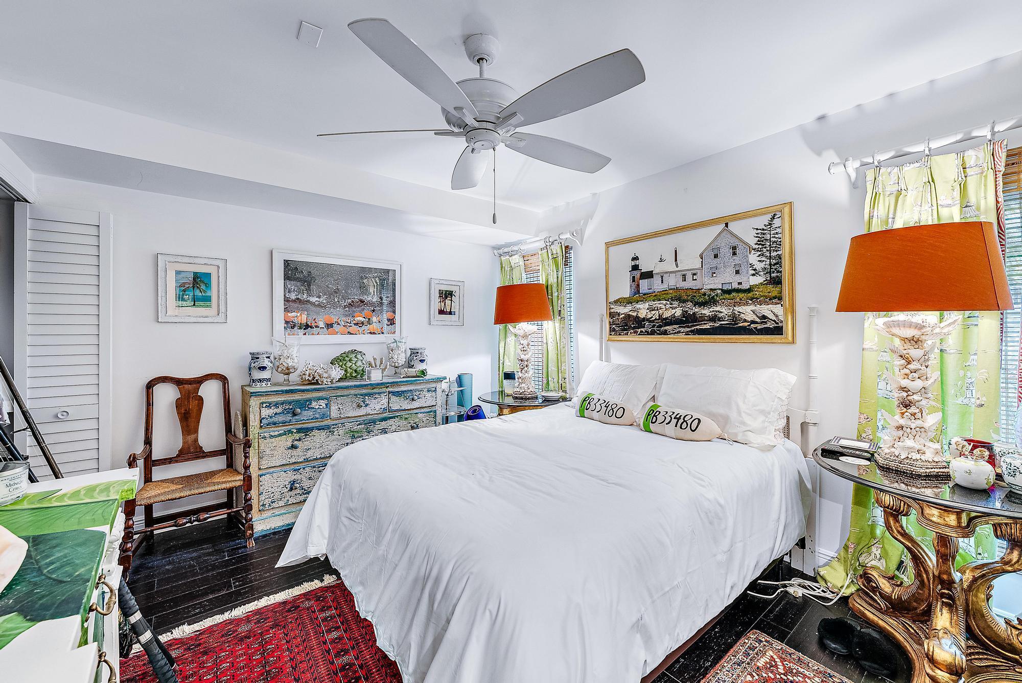 Sausalito Townhouses - Residential Lease