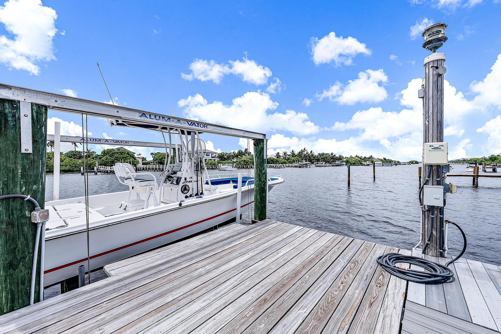 Sausalito Townhouses - Residential Lease