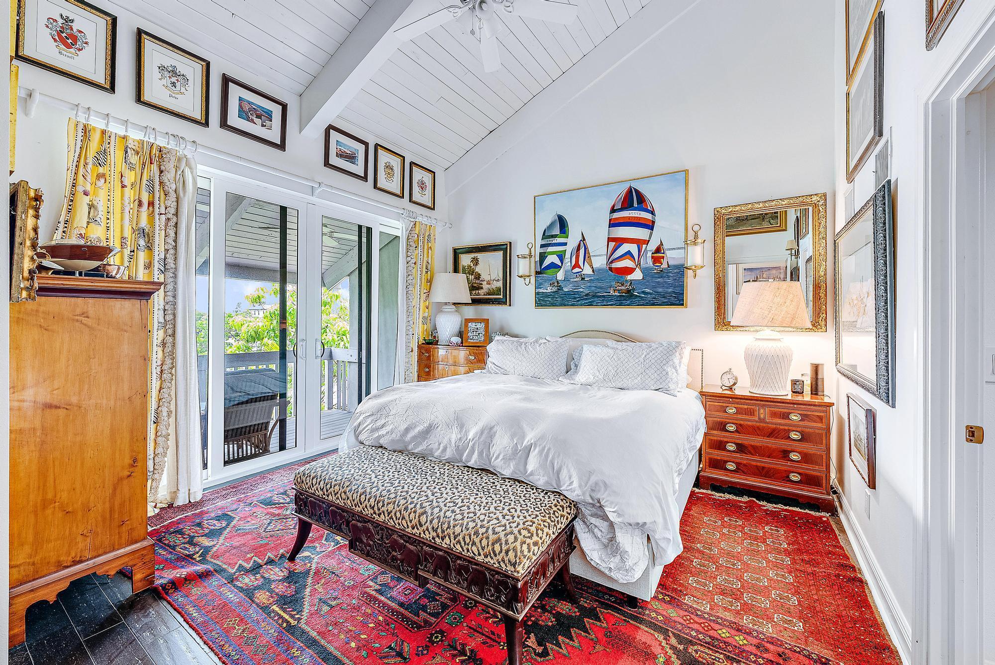 Sausalito Townhouses - Residential Lease