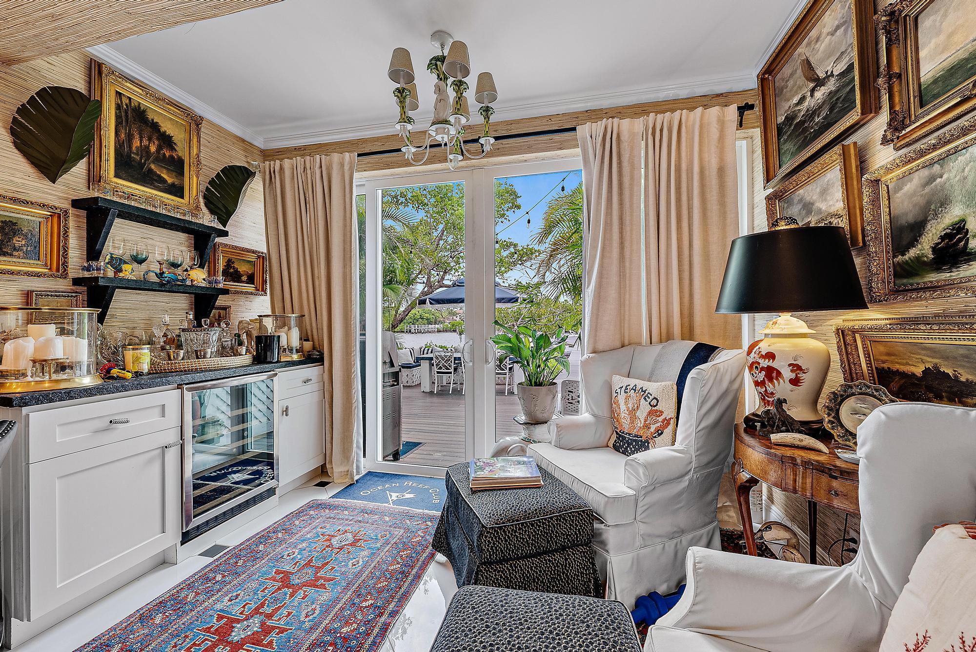 Sausalito Townhouses - Residential Lease