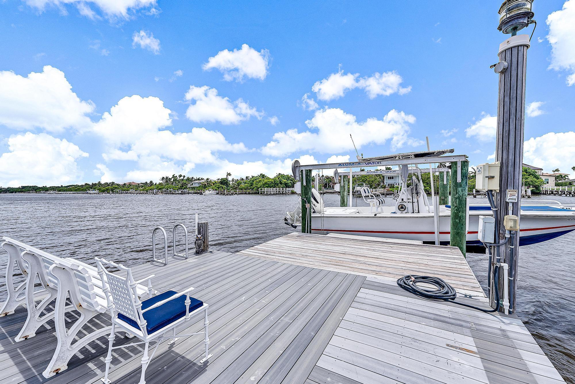 Sausalito Townhouses - Residential Lease