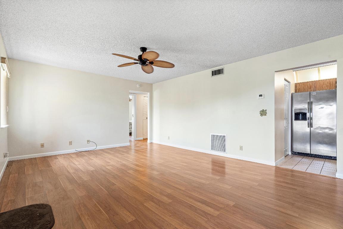 PINE RIDGE SOUTH IV CONDO - Residential