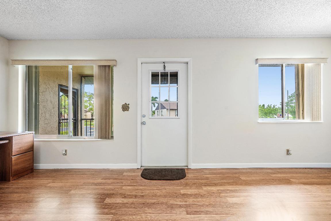 PINE RIDGE SOUTH IV CONDO - Residential