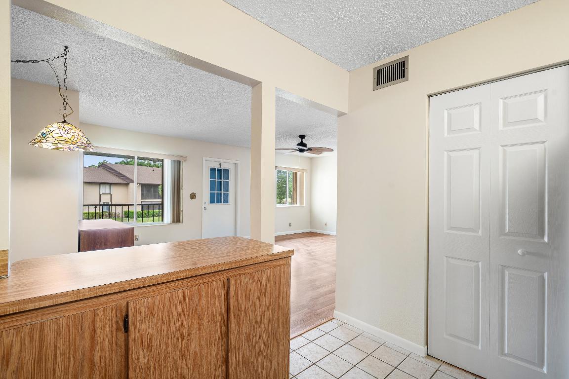 PINE RIDGE SOUTH IV CONDO - Residential