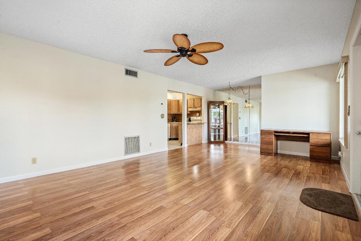 PINE RIDGE SOUTH IV CONDO - Residential