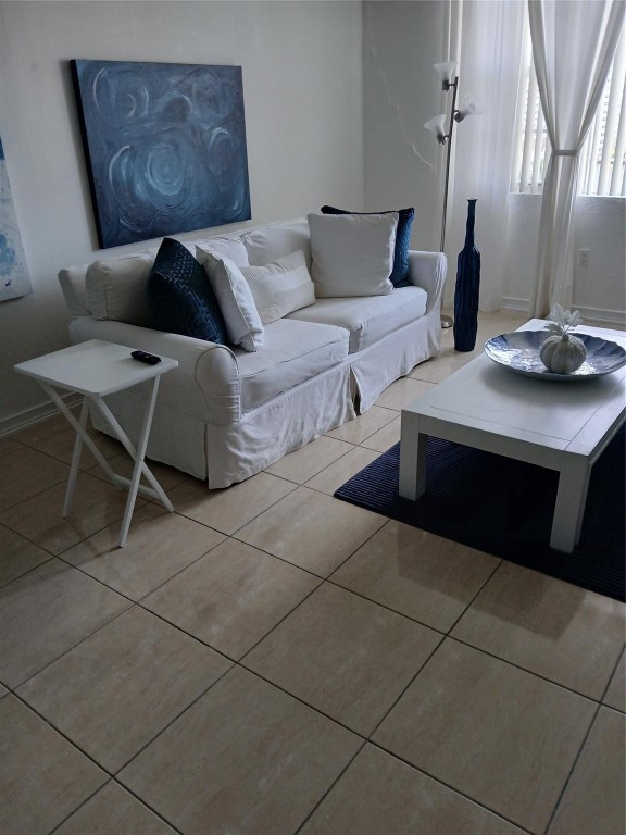 The Islands-Martinique Co - Residential Lease