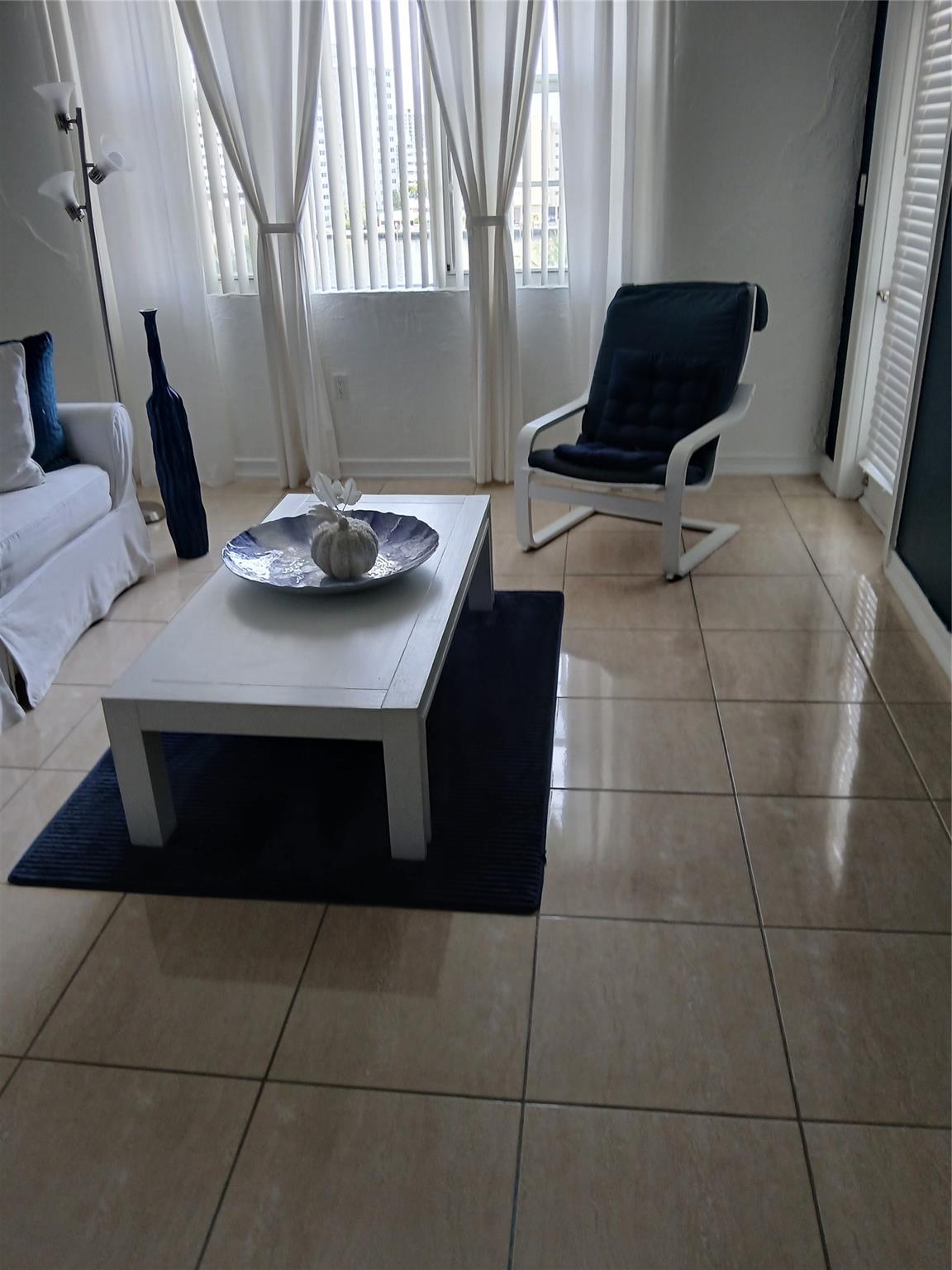 The Islands-Martinique Co - Residential Lease