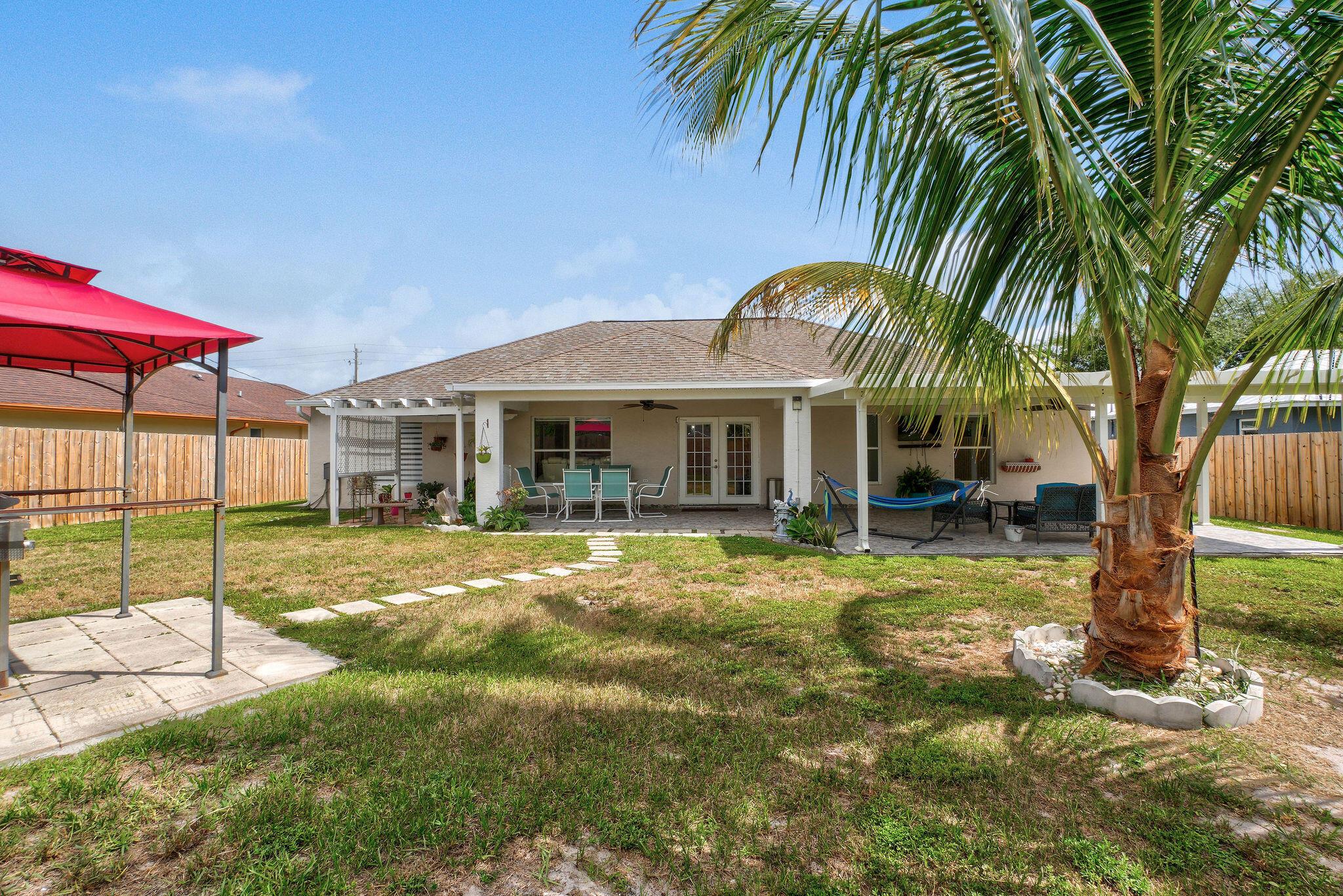 PORT ST LUCIE SECTION 15 - Residential
