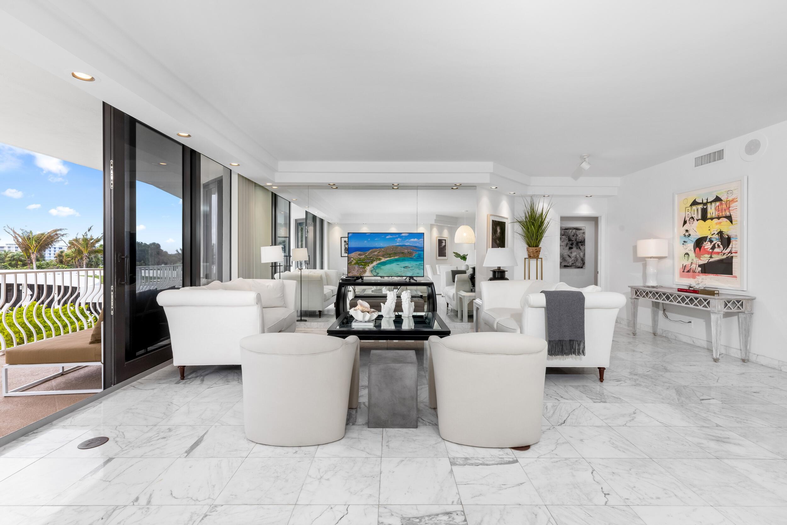 TWO THOUSAND CONDO - Residential