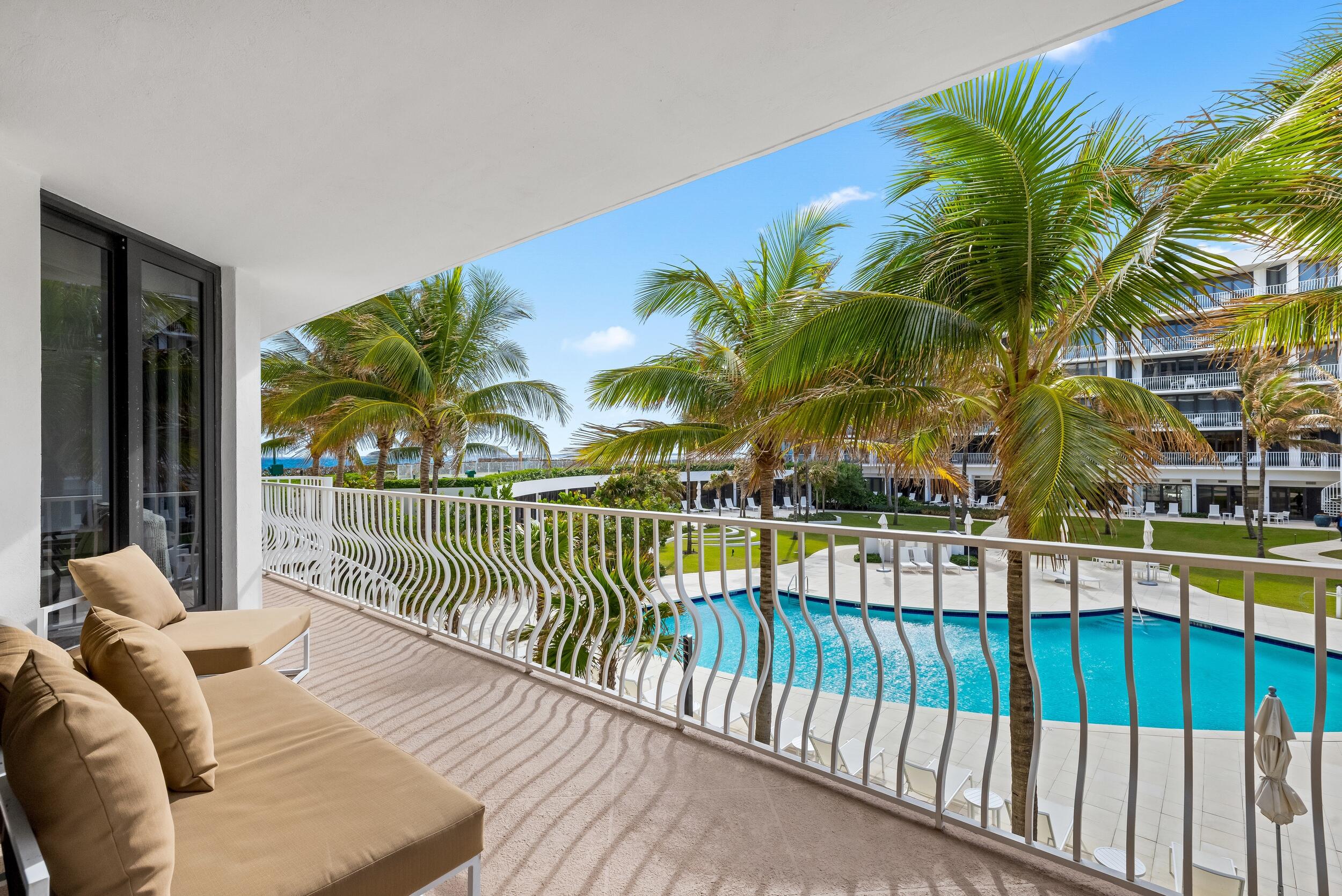 TWO THOUSAND CONDO - Residential