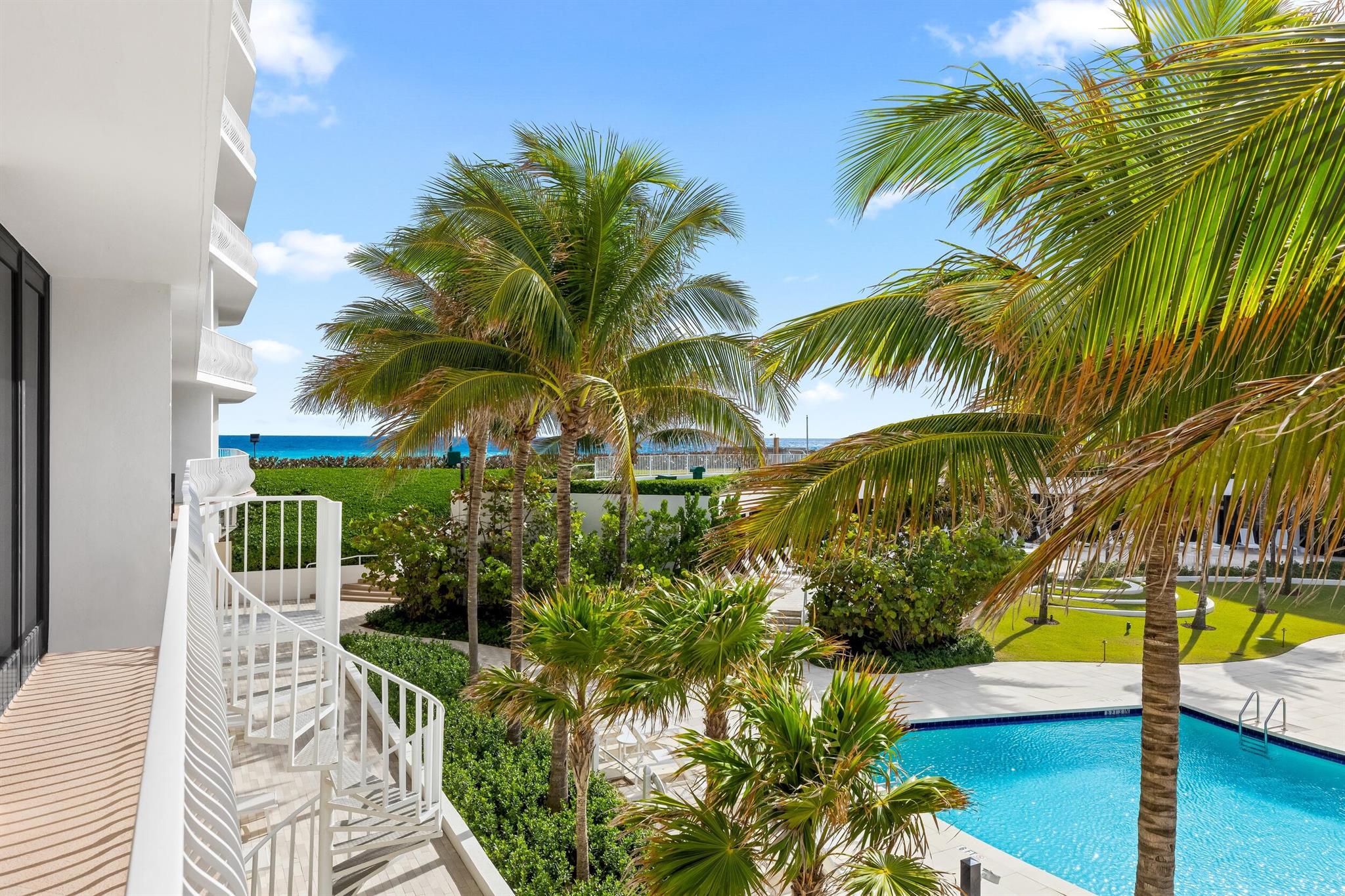 TWO THOUSAND CONDO - Residential