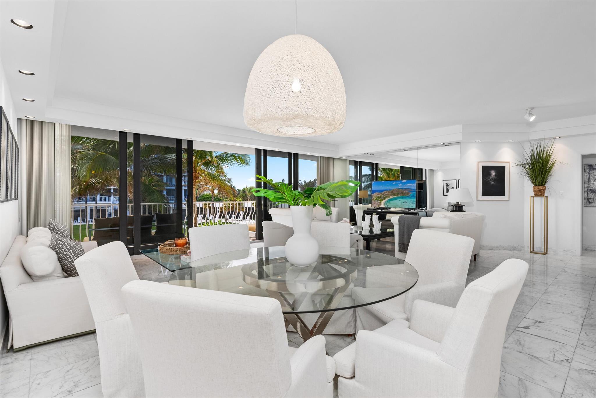 TWO THOUSAND CONDO - Residential