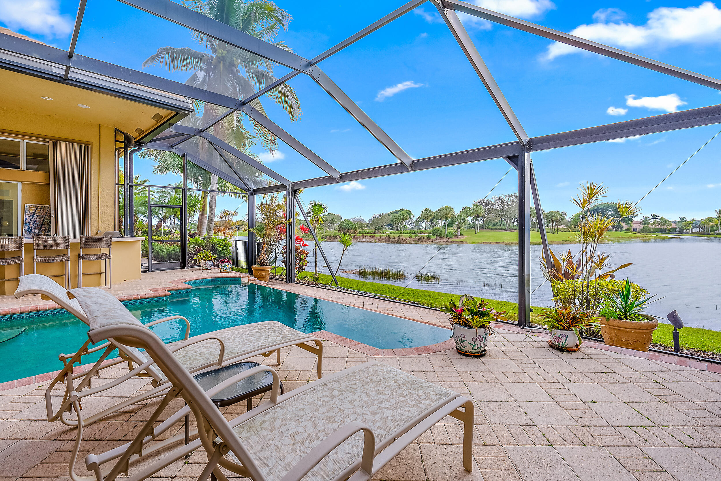 IBIS GOLF AND COUNTRY CLU - Residential