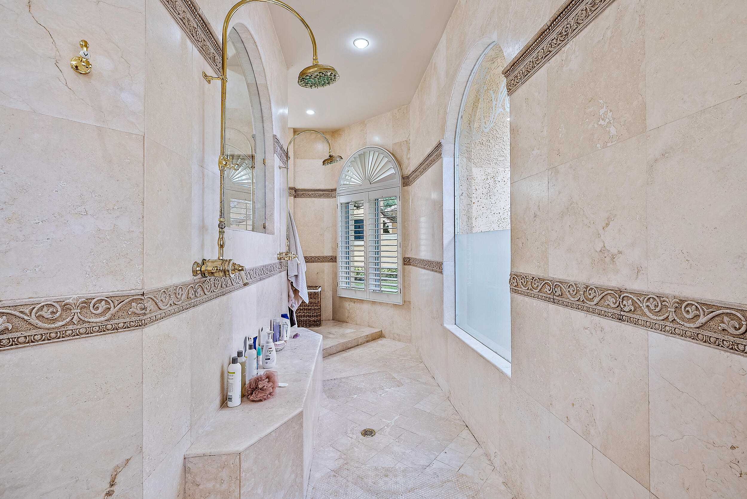 IBIS GOLF AND COUNTRY CLU - Residential