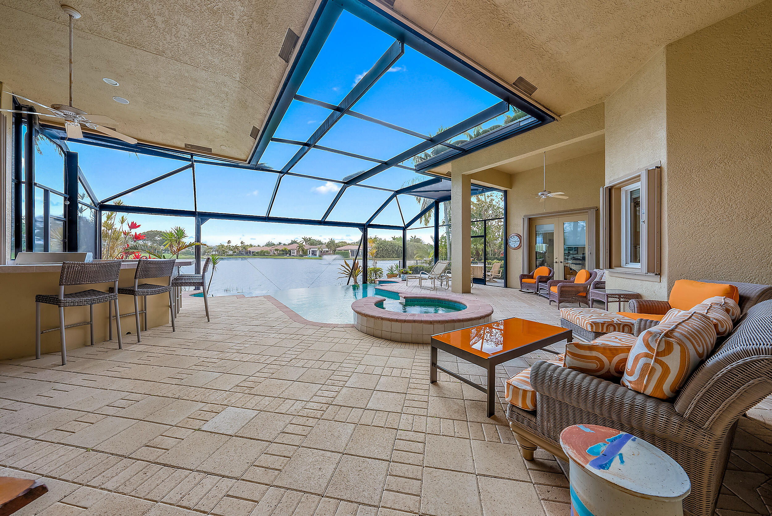 IBIS GOLF AND COUNTRY CLU - Residential
