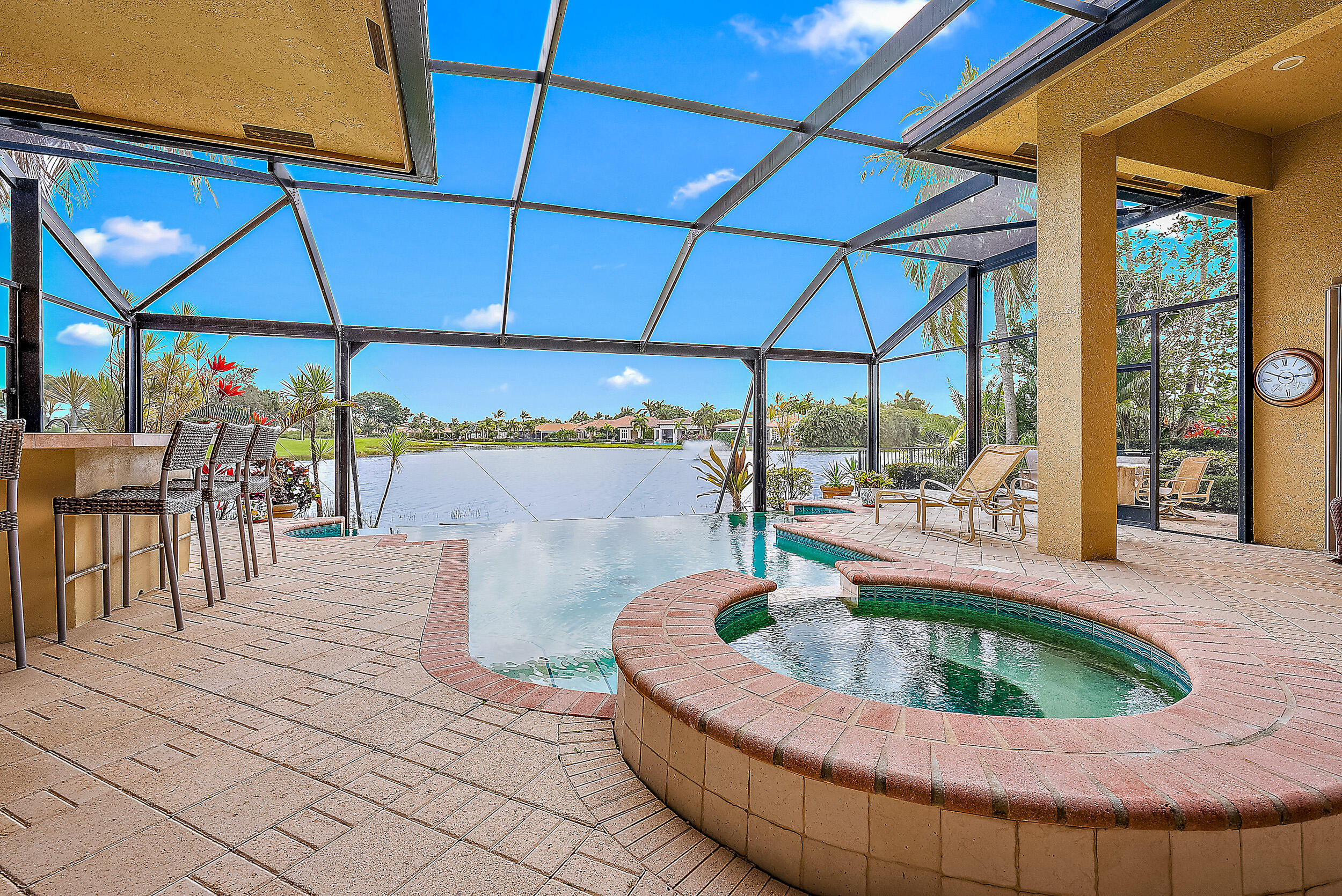 IBIS GOLF AND COUNTRY CLU - Residential