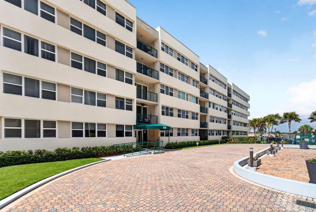Photo of 1236 Hillsboro Mile #406, Hillsboro Beach, FL 33062 (MLS # B26025308)